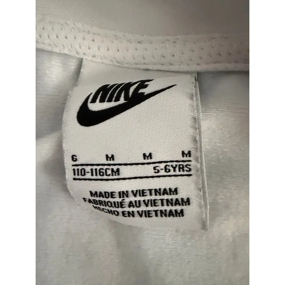 Nike size euc